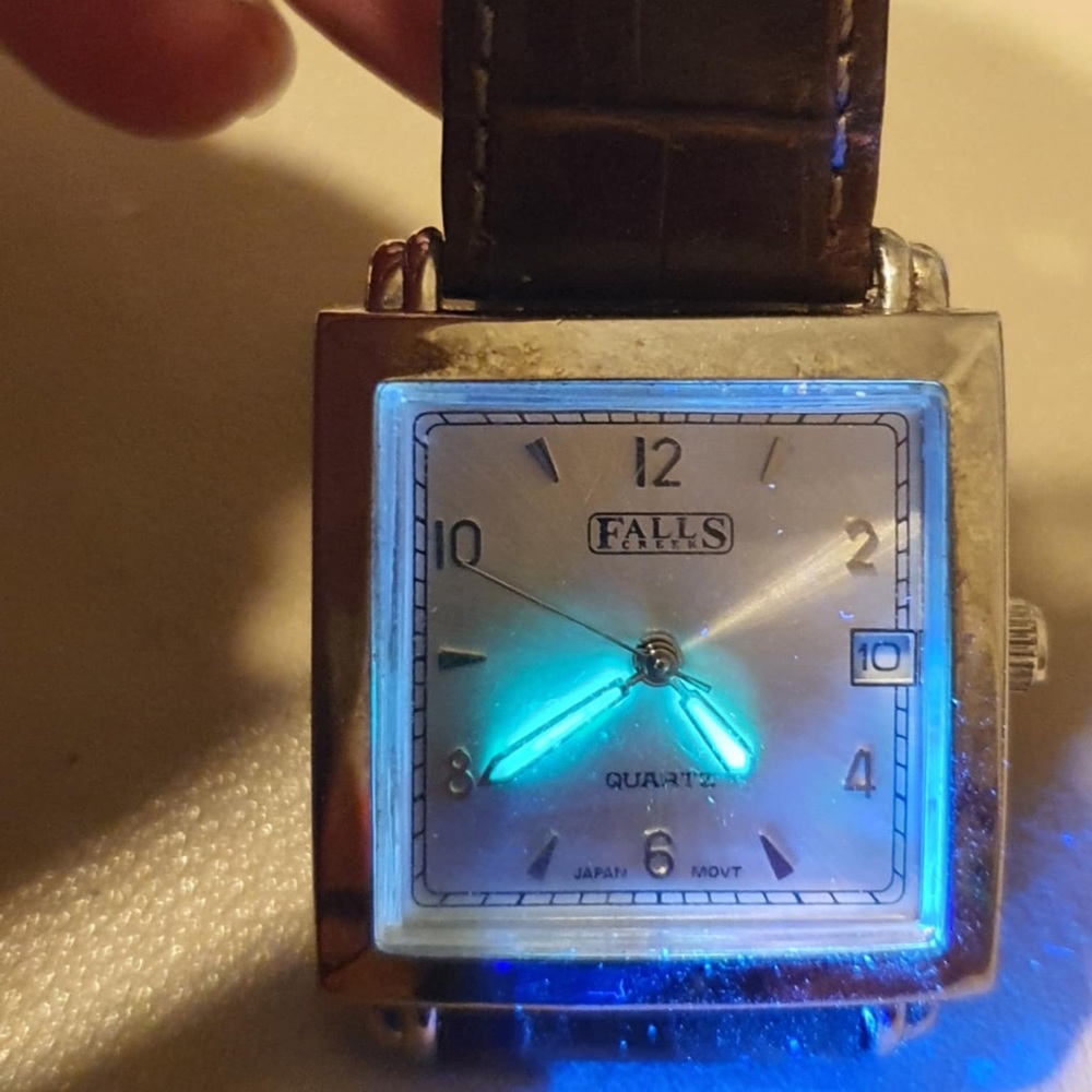 🦋10/$20🦋 Falls Creek Silver Leather Women's Watch